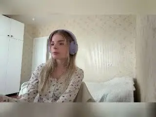 AndreaFilmore  live sex cam