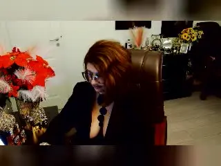 ClassybutNaughty  live sex cam