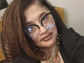 ClassybutNaughty  live sex cam