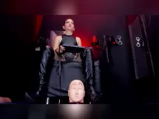 AprilStones  live sex cam