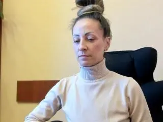 ViktoriiaLu  live sex cam