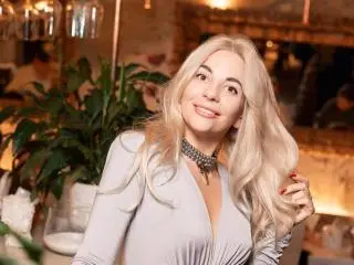 BellaRayyy  live sex cam