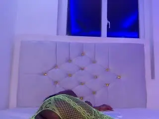 TwoClitorises  live sex cam