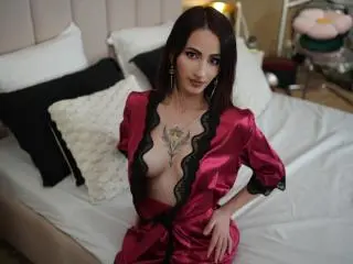 ElizaQueen  live sex cam