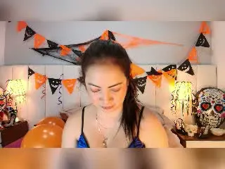 AlanaWest  live sex cam