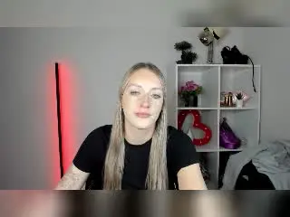 EvelynBlond  live sex cam