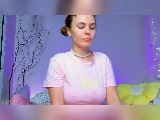 LinaStones  live sex cam
