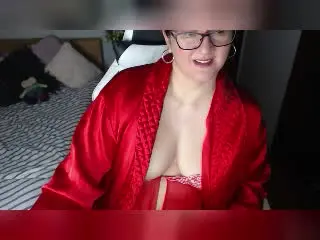 QueenVentura  live sex cam
