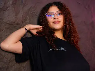 HoneyHipsss  live sex cam