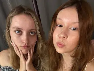 RozanneBarbaria  live sex cam