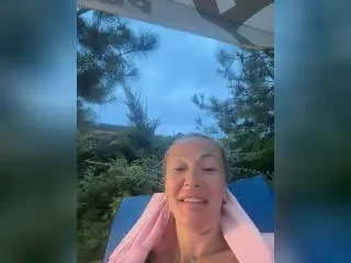 MysteryLaddy  live sex cam