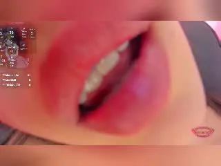 MiaGlow  live sex cam