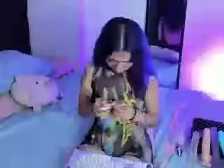 LiaRose69  live sex cam