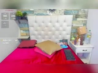 SkylerNaomi  live sex cam