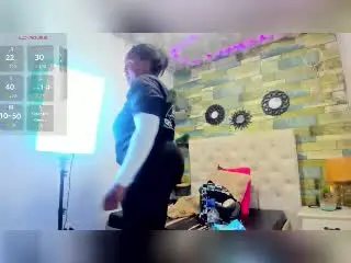 SkylerNaomi  live sex cam