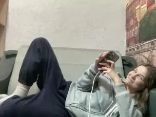 CaroylnPazmino  live sex cam
