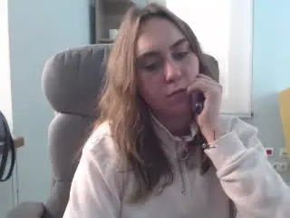 Kamella  live sex cam