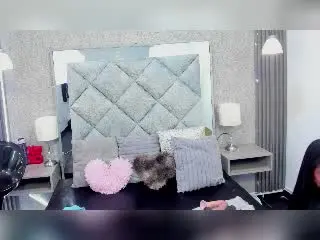 LilithDesire  live sex cam