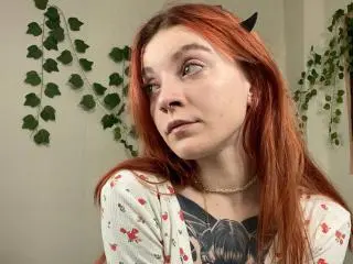 LumiLune  live sex cam