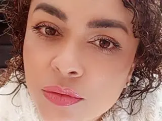 SolmaryHot  live sex cam