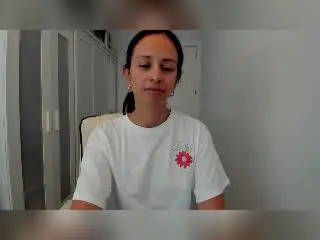 AliiciaSmith  live sex cam
