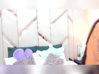 SashaMoretti  live sex cam