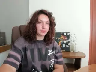 Radamira  live sex cam