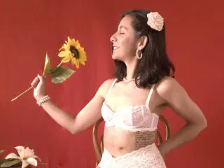 MiaAmoree  live sex cam