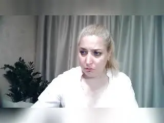 IrickaKicka  live sex cam