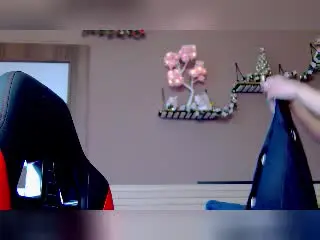 KaroKaroline  live sex cam