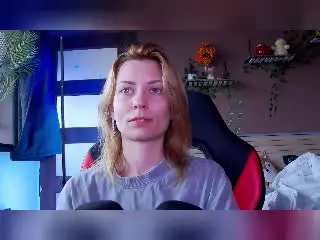 KaroKaroline  live sex cam