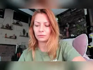 KaroKaroline  live sex cam