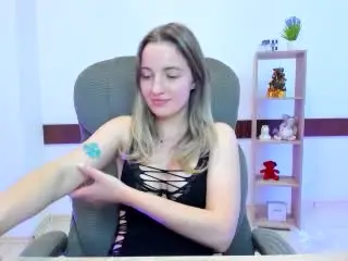 AlicePrings  live sex cam