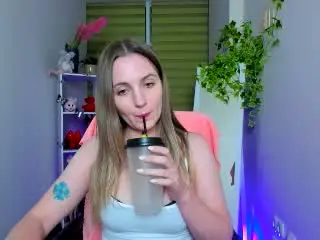 AlicePrings  live sex cam