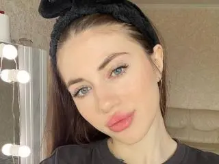 FlorrieCappola  live sex cam