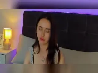 KellyWhites  live sex cam