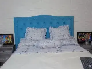 MeliRowe  live sex cam