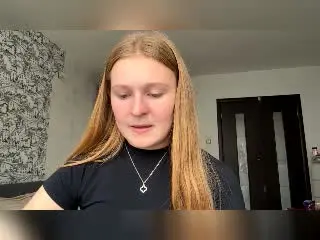 AkilahGhil  live sex cam