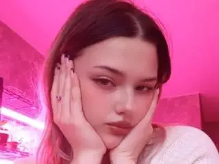 AdrianePittillo  live sex cam