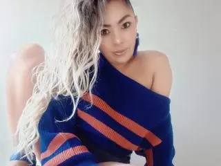KarenCurlyHair  live sex cam