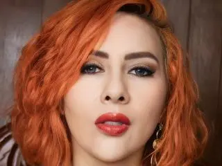 NikiiFoxy  live sex cam