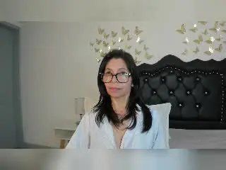 SabinaDeluxe  live sex cam